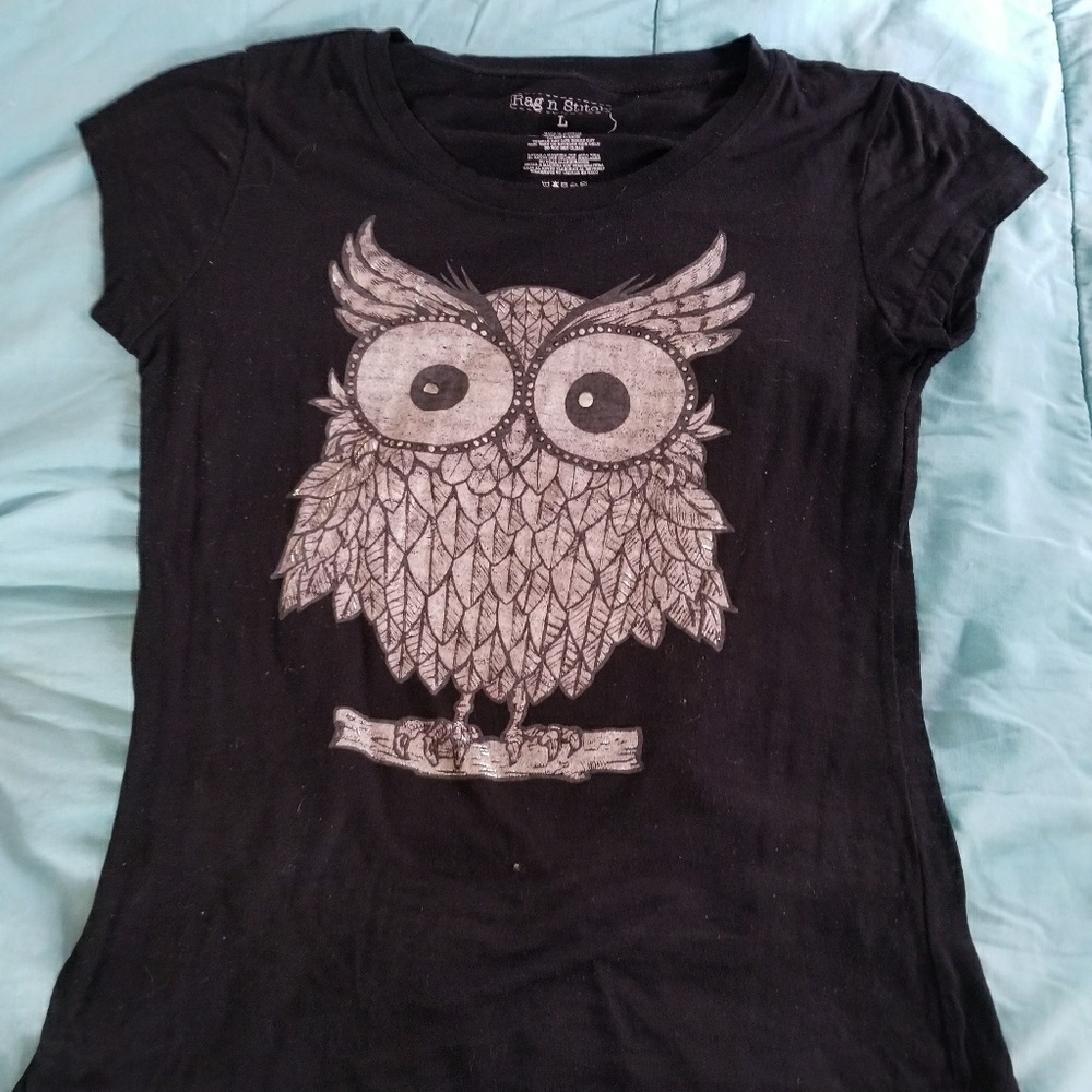 T- shirt